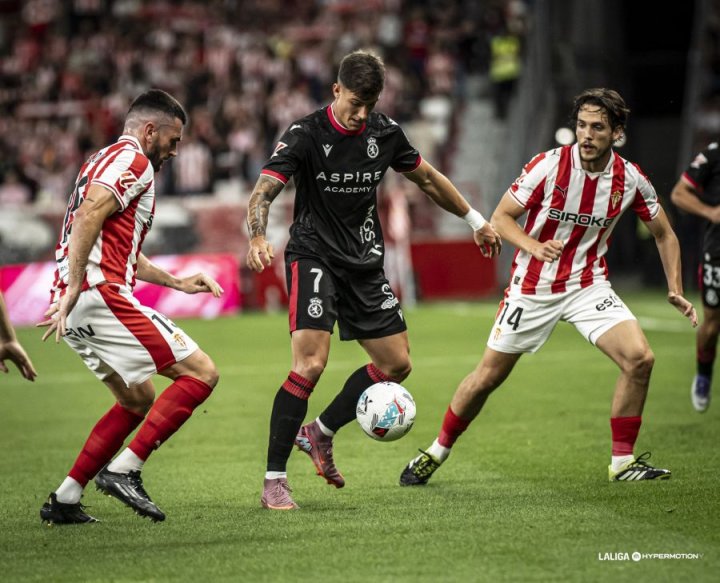 Minuto 33 | ¡Falta guapa para el Sporting!