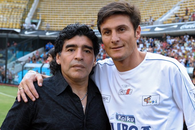 Maradona y Zanetti