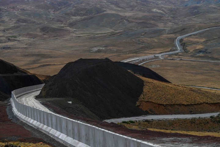 Muro en la frontera de Turquía (Ozan KOSE / AFP)