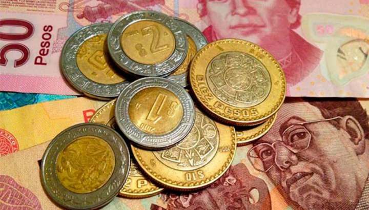 Peso mexicano resiste volatilidad y registra apreciación de 1.05% tras conflicto entre Rusia y Ucrania