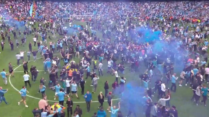 City fans celebrating