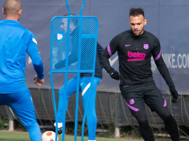 Nuevos pretendientes para Braithwaite