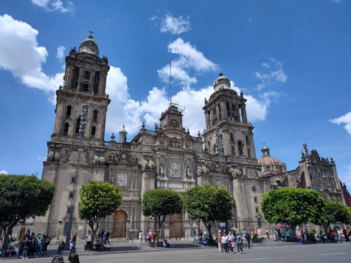 Reabren Catedral Metropolitana de México tras afectaciones por sismo de 7.7 