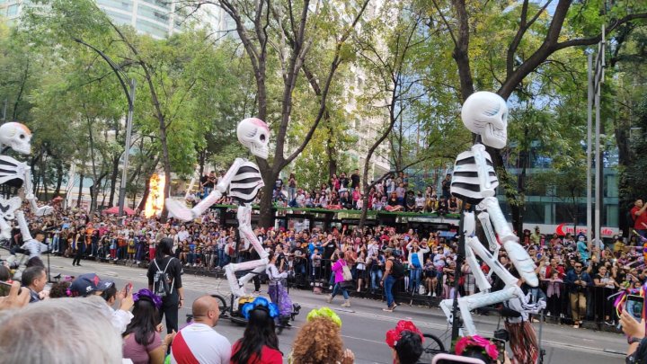 Momentos del Desfile de Día de Muertos