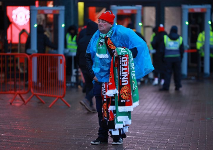 Old Trafford scarf seller Europa League