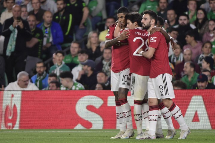 Rashford celebrates goal