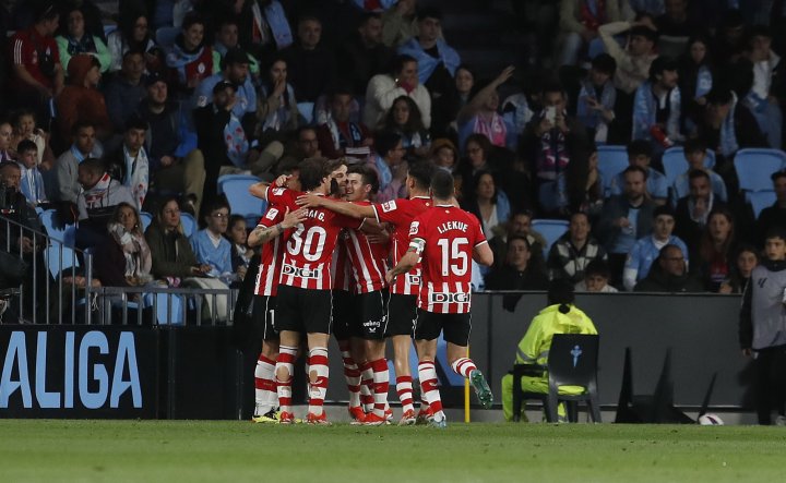 La celebración del gol de Berenguer