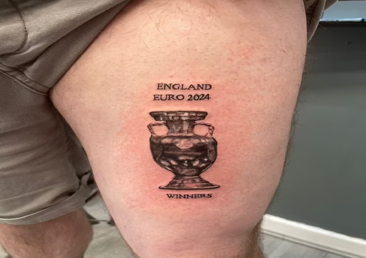 El tatuaje gafe de un inglés