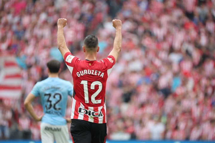 Guruzeta celebra su segundo gol