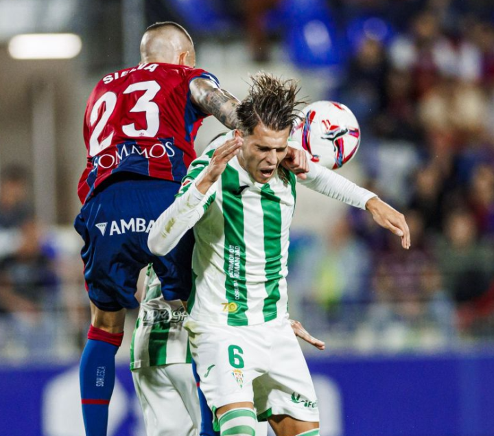 Fesitval de goles y de fútbol en El Alcoraz