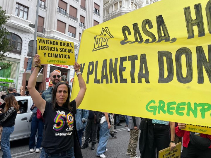 Mara Prado, portavoz de Greenpeace, este domingo en la manifestacin. 