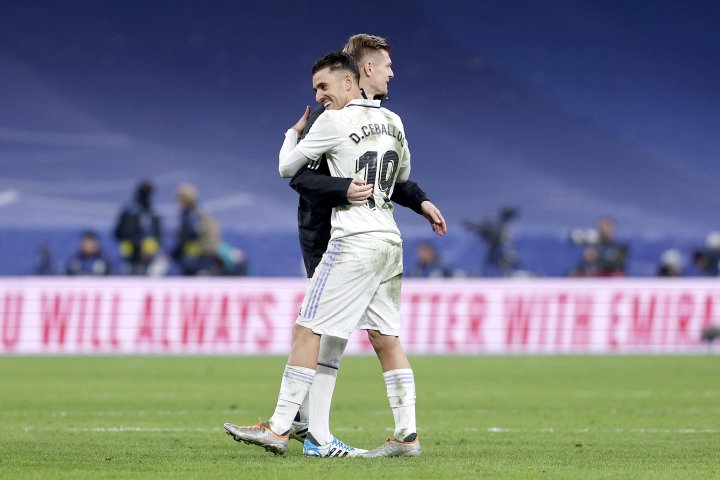 Kroos y Ceballos tras un partido.