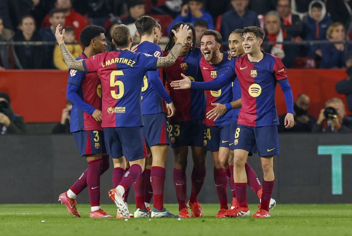 Los jugadores del FC Barcelona en el partido ante el Sevilla