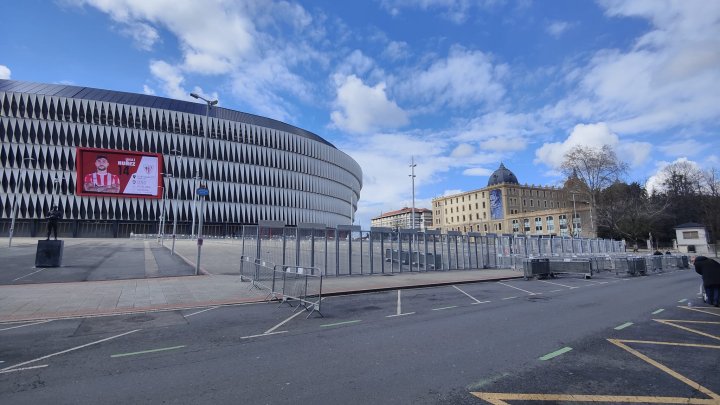 El vallado junto a San Mamés