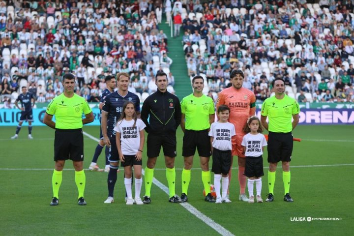 Minuto 19 | ?Uy el C芍diz!