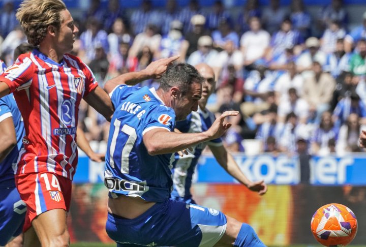 Sigue el atasco en Mendizorroza