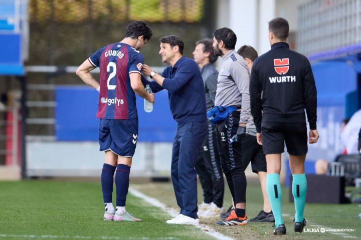 Minuto 38 | Bien reforzado el Eibar
