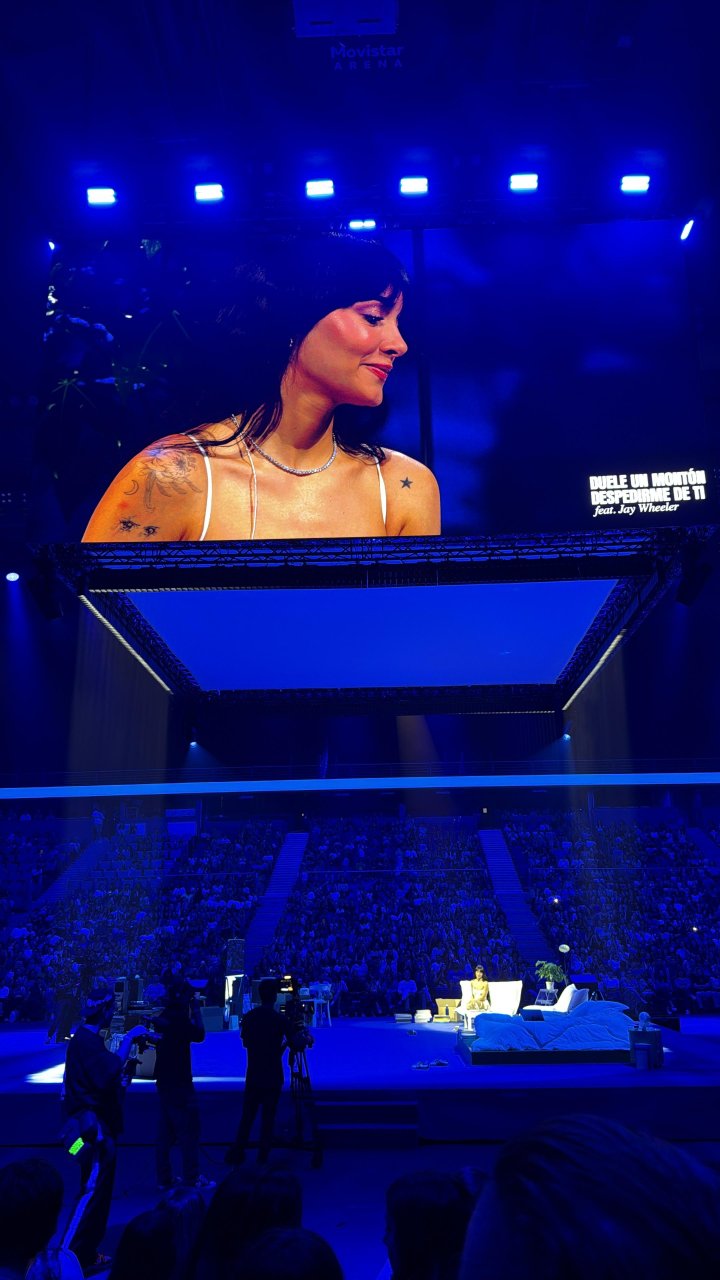Aitana en el Movistar Arena