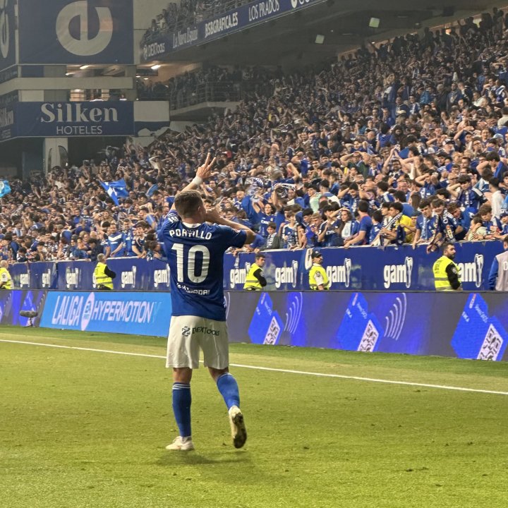 Portillo celebra un gol