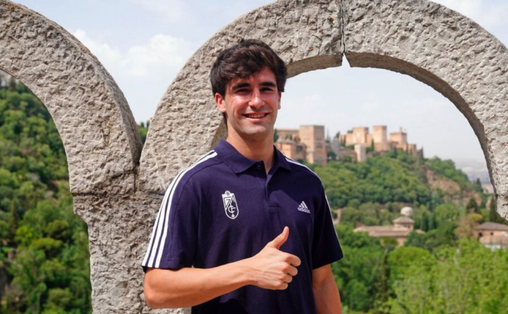 Pedro Alema?, primer fichaje del Granada 25/26