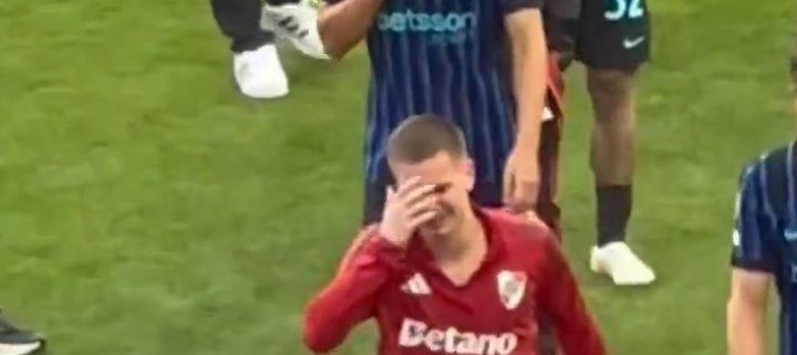 Mastantuono se despide llorando de River?