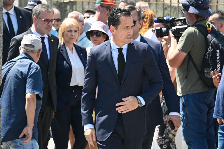 Pedro Proença, a su llegada al velatorio