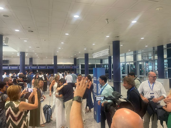 Mazón llega al congreso de los populares en IFEMA.
