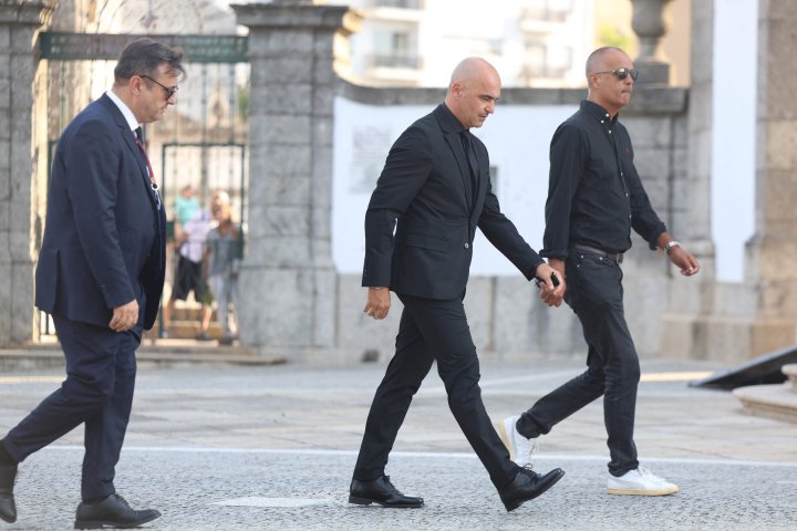 Roberto Martínez, también presente