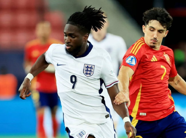 El Atalanta se fija en Jonathan Rowe como posible sustituto de Lookman