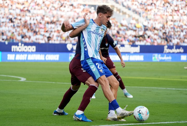 Alta intensidad sobre el césped