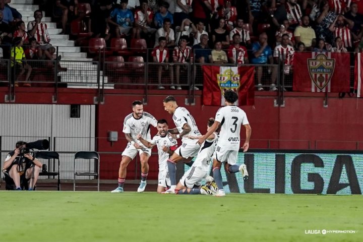 Minuto 31 | El balón es de nadie...