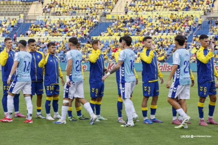 Minuto 27 | ¡ESTALLA EL ESTADIO DE GRAN CANARIA!