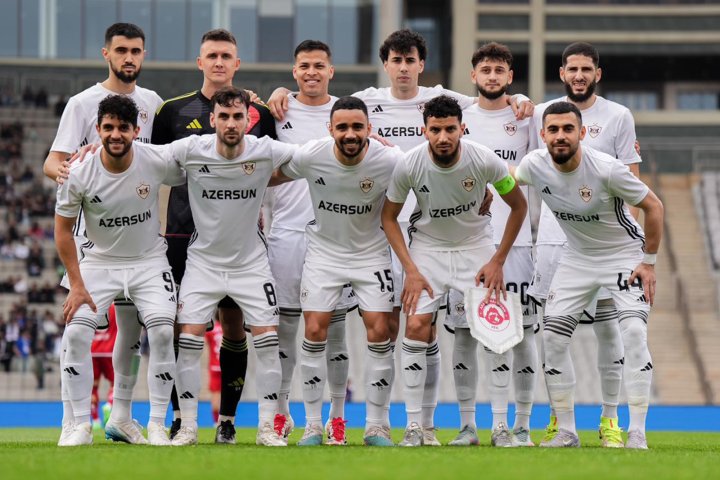 BAKU, AZERBAIJAN - OCTOBER 18: Players of Qarabag Agdam pose for a photo ahead of the UEFA Champions League Group C soccer match between Qarabag Agdam and Atletico Madrid in Baku, Azerbaijan on October 18, 2017. (Photo by Resul Rehimov/Anadolu Agency/Getty Images)