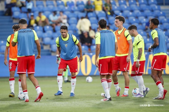 Pero antes, minuto de silencio