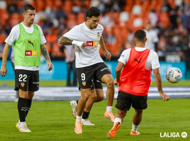 Minuto 9 | Tratan de controlar los de Paunovic...