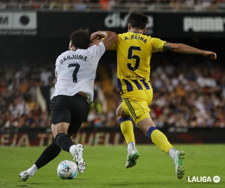 Minuto 67 | Menos fluido el Oviedo arriba