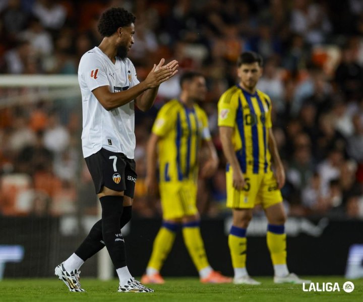 Minuto 24 | ¡UY AHIJADOOOOO! ¡UY EL OVIEDOOOOO!