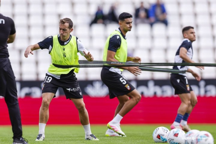 Minuto 8 | Siiiigue tocando el Ceuta....
