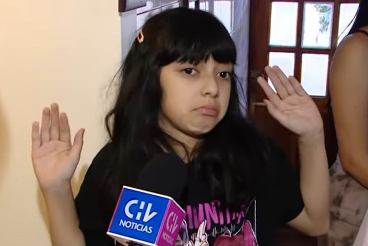 El gesto de la sobrina de Jeannette Jara que sacó risas de todos