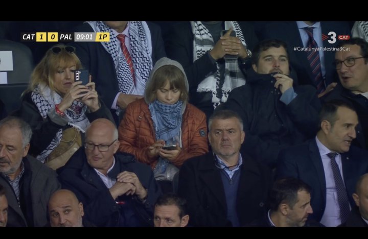 Greta Thunber en el palco de Montjuic.