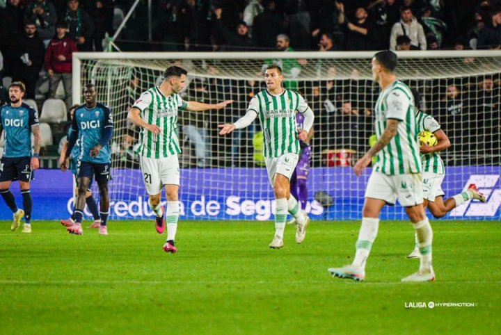 Minuto 71 | Frustradísimo en este momento el Córdoba