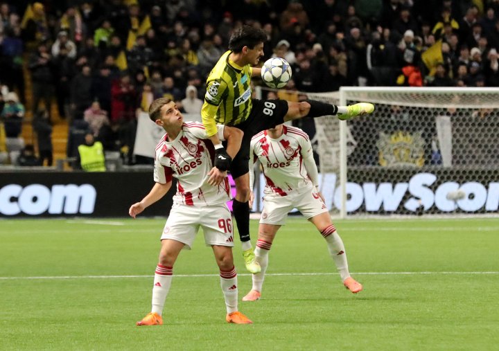 Minuto 91 | ¡ATRAPA TZOLAKIIIIIS!