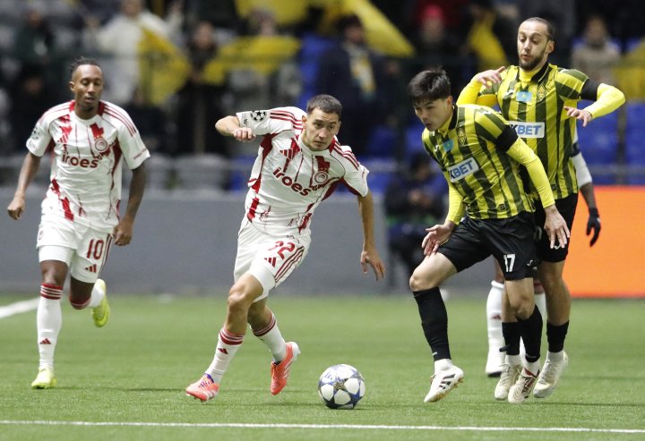 Minuto 38 | Sale bien Anarbekov...