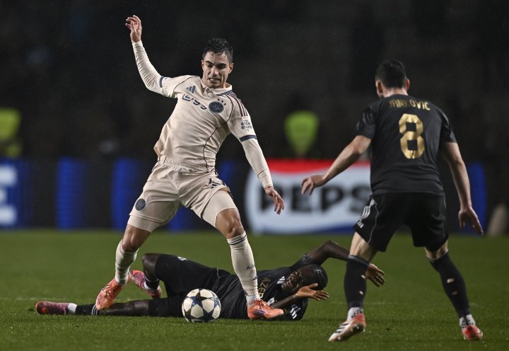 Minuto 75 | Fuera Regeer