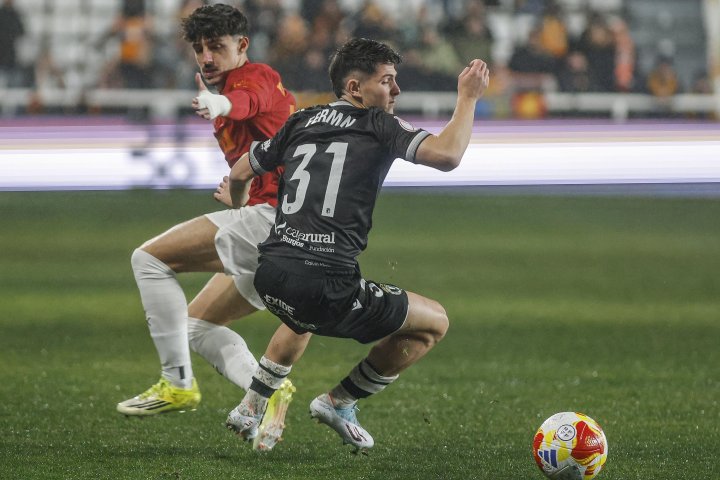 Minuto 73  | El encuentro se enreda por momentos...