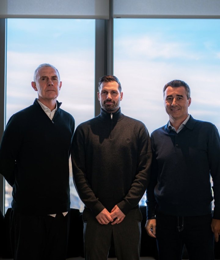 Schneiderlin supervisa a los cedidos del Estrasburgo