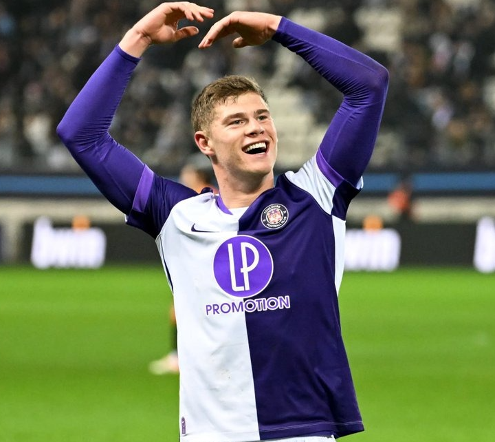 Club: Leeds United | Valor de mercado: 1 millón de euros. 