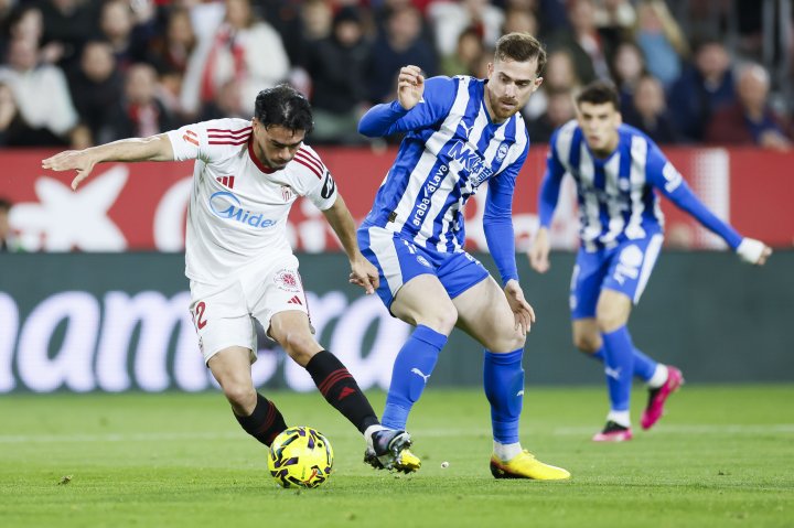 Minuto 85 | Avanzó algo el Sevilla...
