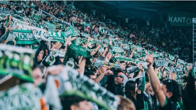 ¡SAAAAAAALTAN LOS EQUIPOS AL TERRENO DE JUEGOOOOOO!