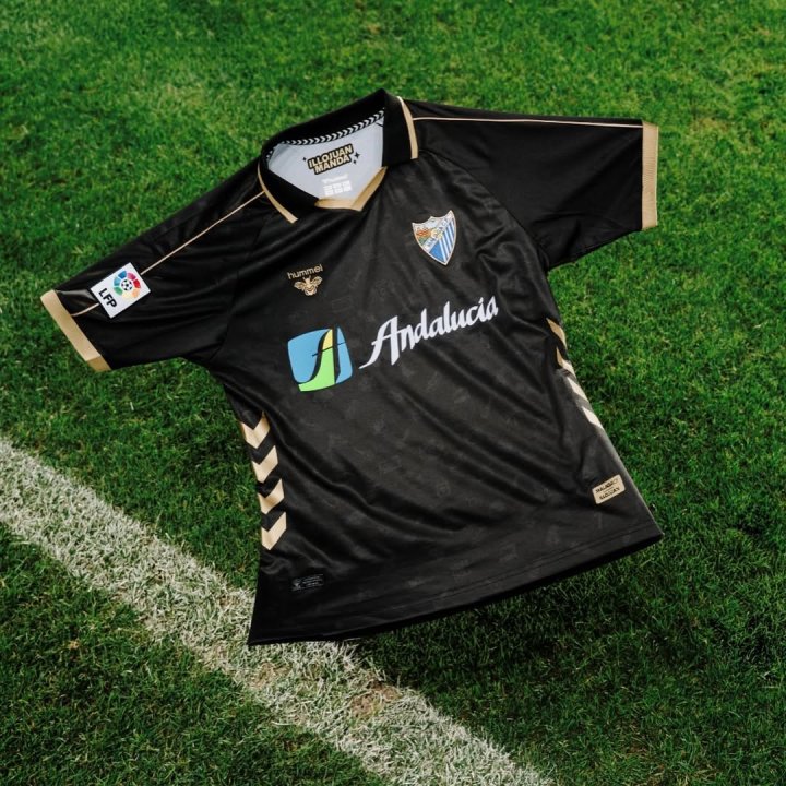 ¡Las camisetas retro para esta especialísima jornada!